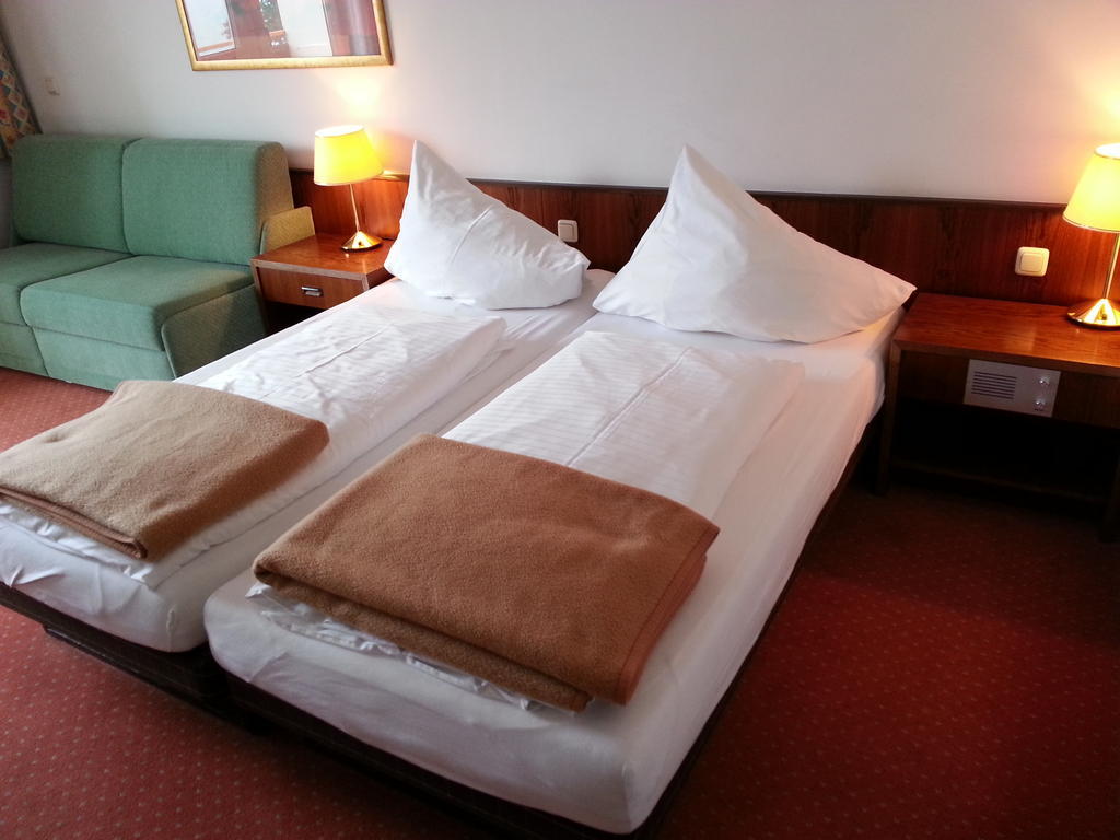 Hotel Attersee Seewalchen Zimmer foto